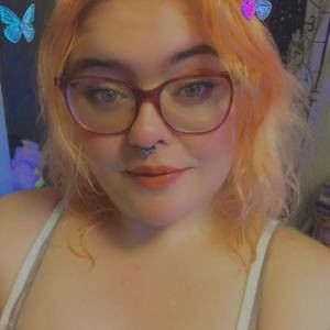 Meet your Posher, Chanelle